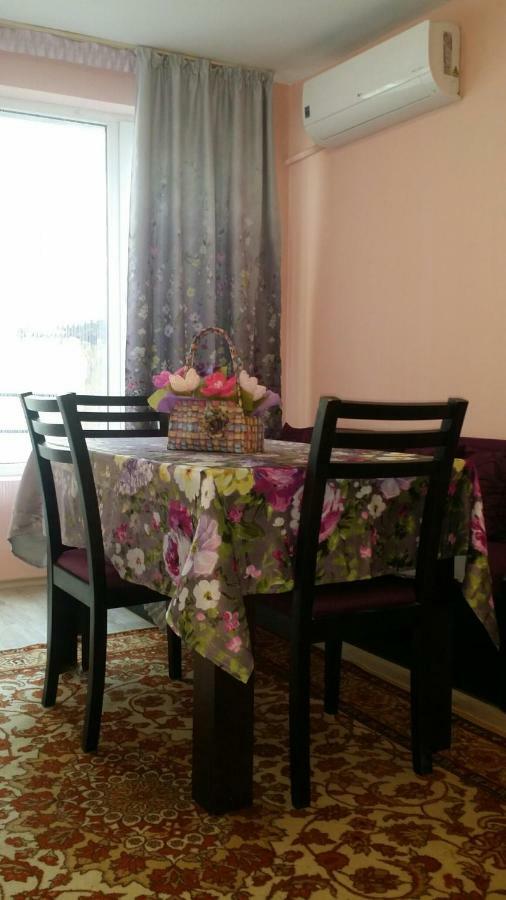 Apartment Eve Varna Bagian luar foto