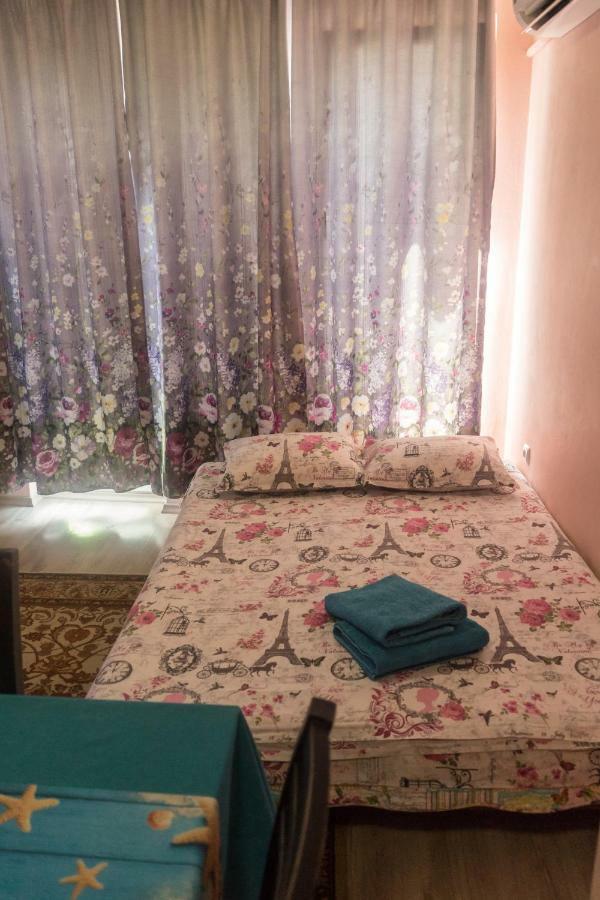 Apartment Eve Varna Bagian luar foto