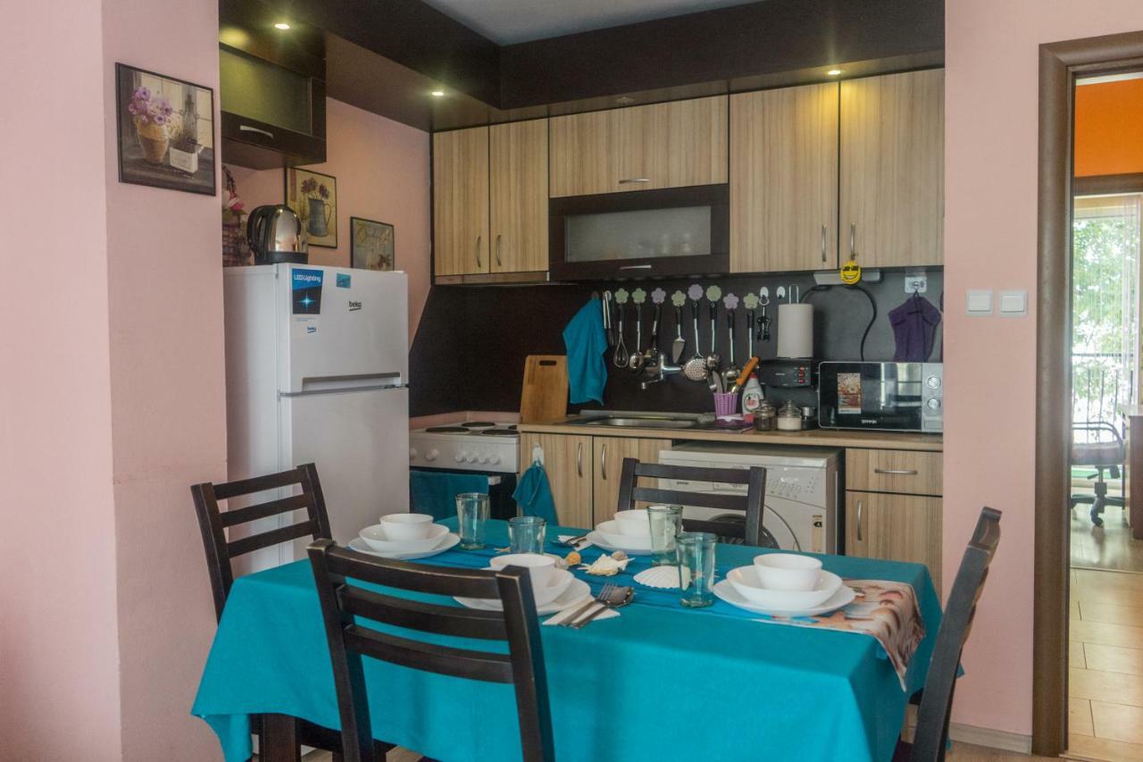 Apartment Eve Varna Bagian luar foto