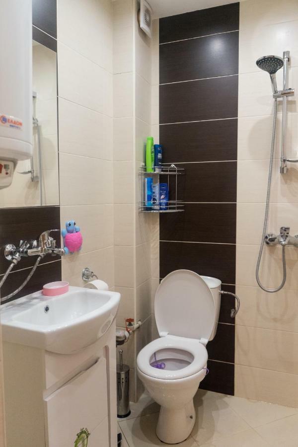 Apartment Eve Varna Bagian luar foto